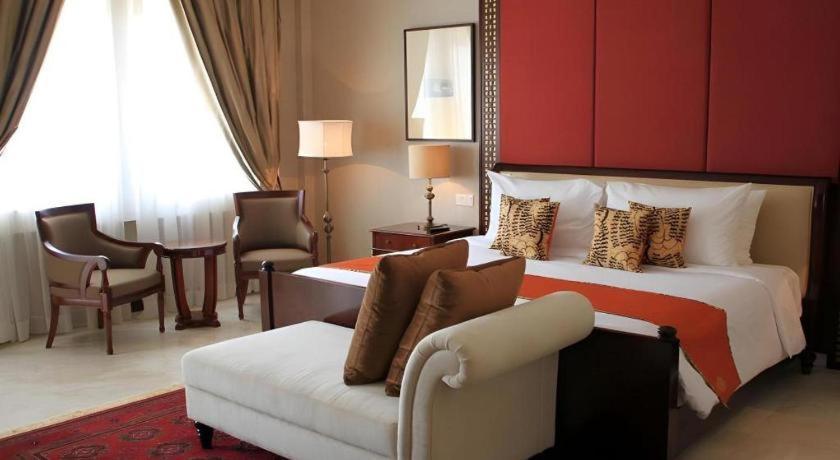 Hotel Ammi Cepu Zewnętrze zdjęcie