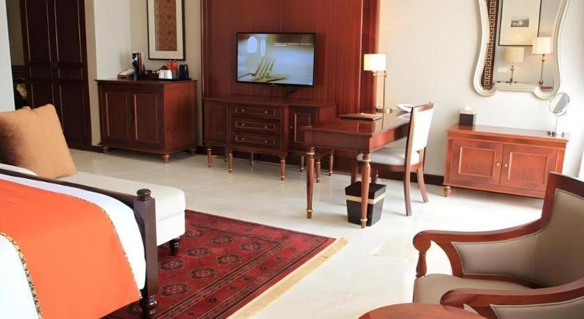 Hotel Ammi Cepu Zewnętrze zdjęcie
